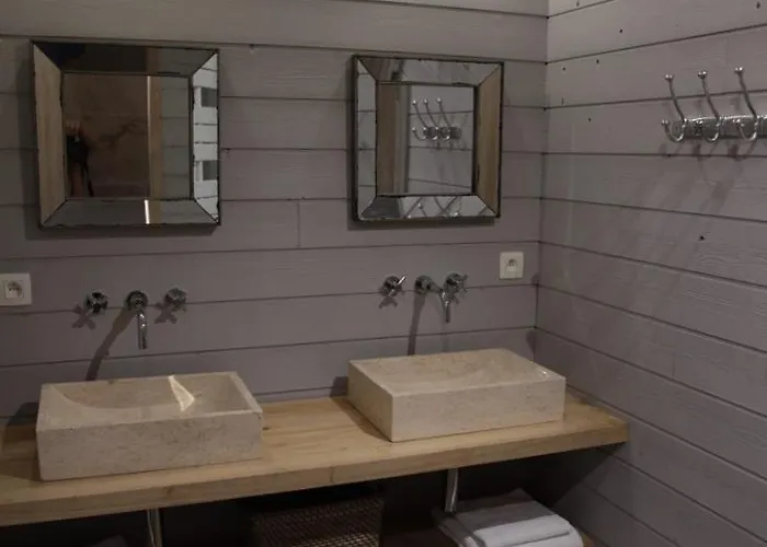 Clos Des Charmes Sainte-Sabine-Born